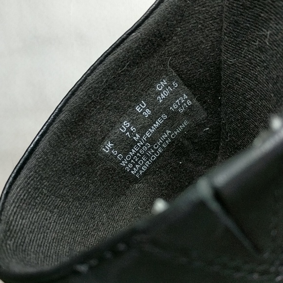 Clarks shoes - Picture 7 of 8